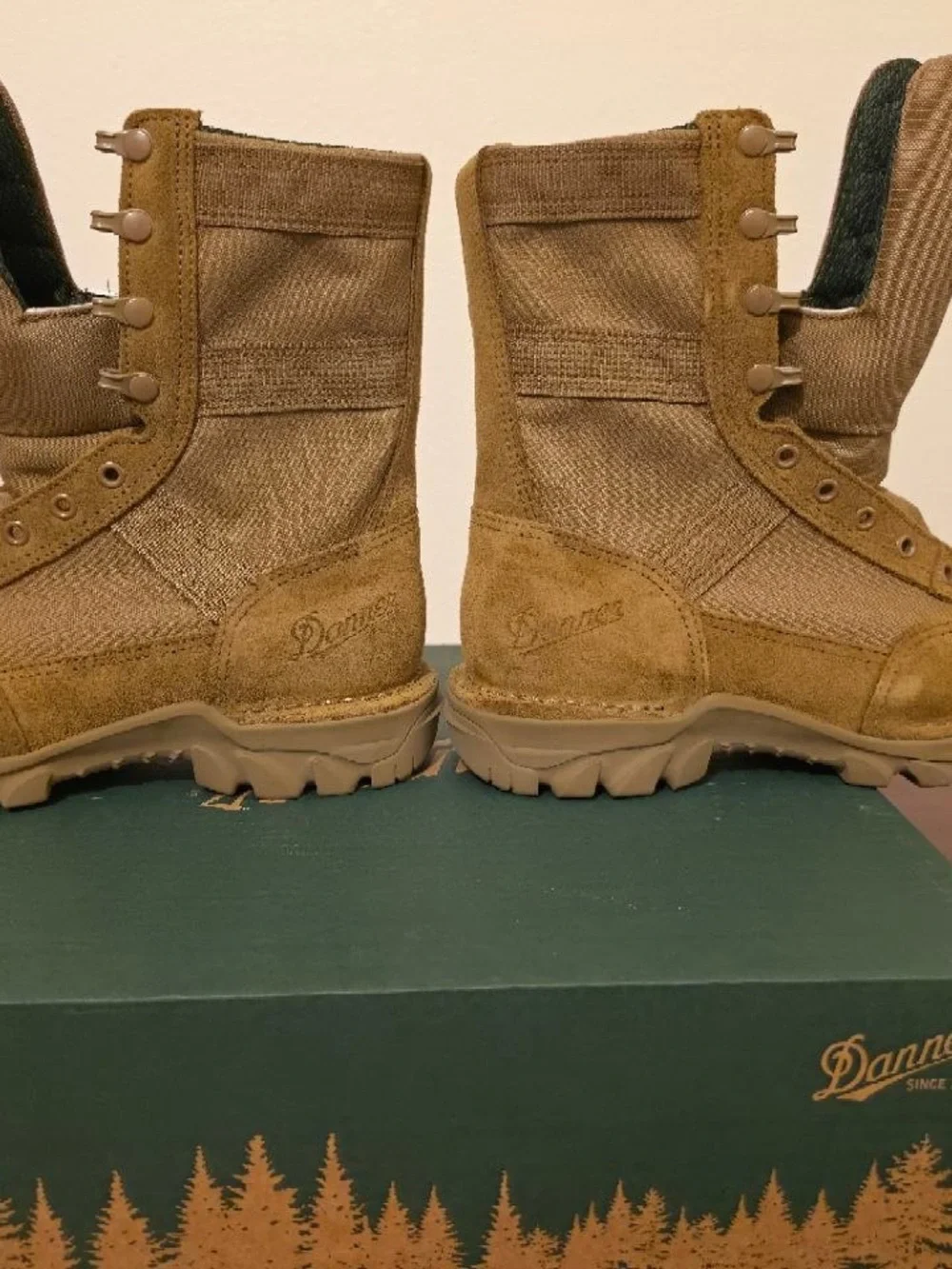 Danner authentic rivot